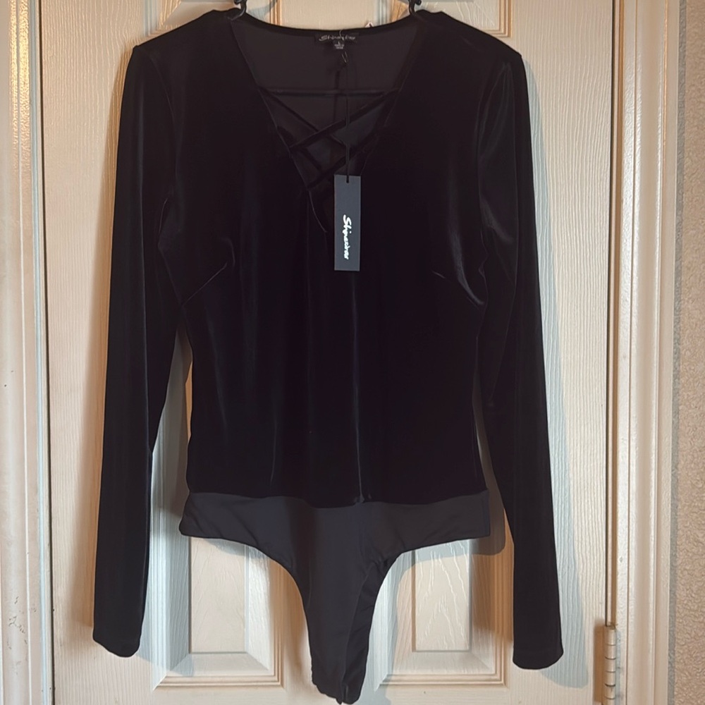 NWT Black Bodysuit Women's Size - Shinestar